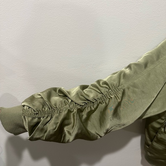 House of Harlow 1960 Women's Bomber Jacket / Gently Used / Minor Signs of Wear - Picture 3 of 12